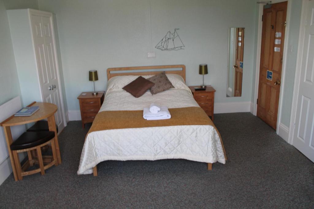 Malin House Hotel ซอนเดอร์สฟุต ภายนอก รูปภาพ