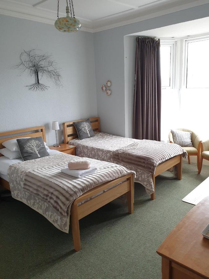 Malin House Hotel ซอนเดอร์สฟุต ภายนอก รูปภาพ